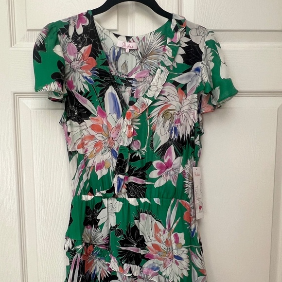 Parker Emerald Hibiscus Dress - Picture 2 of 10
